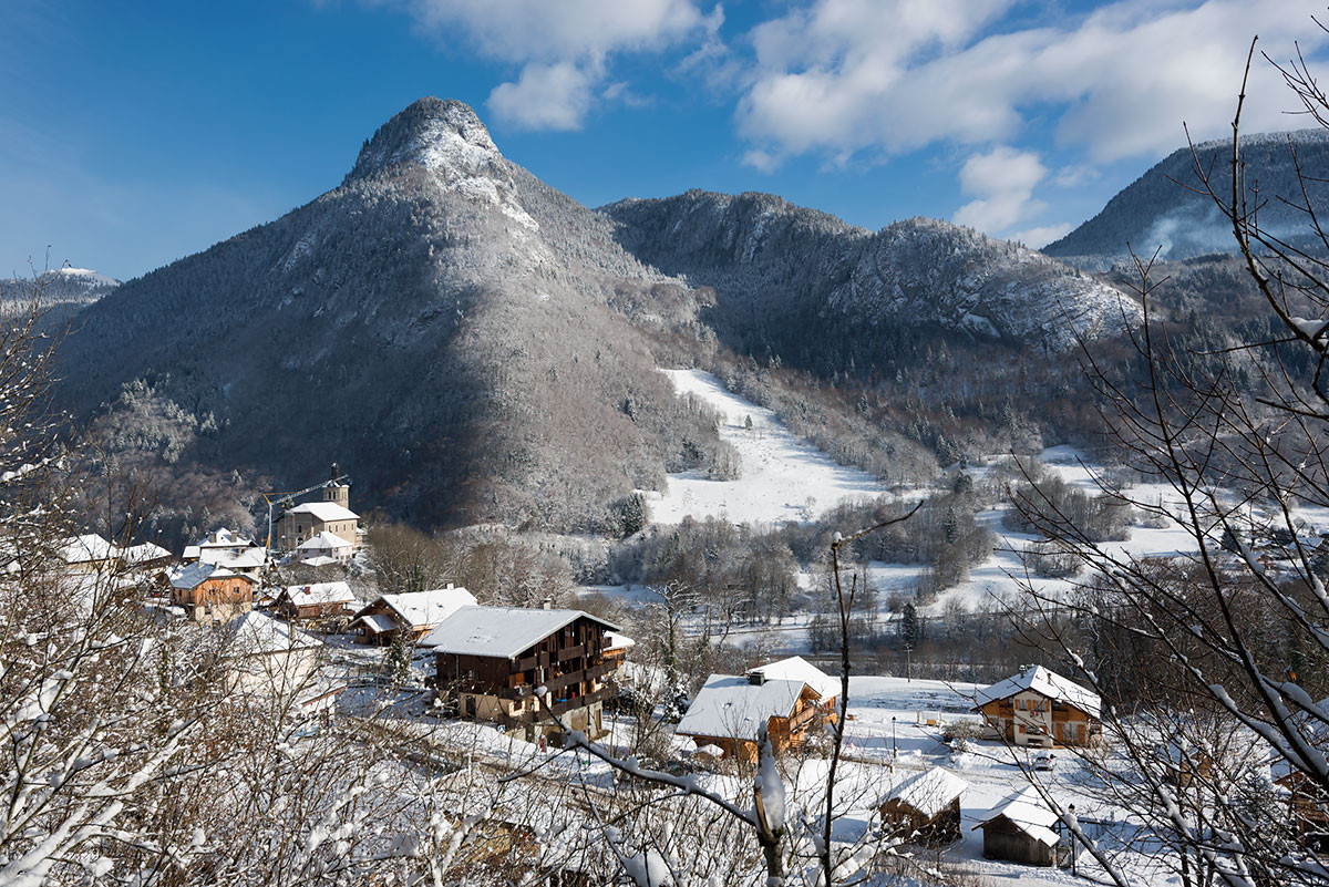 Le village de La Baume en hiver
