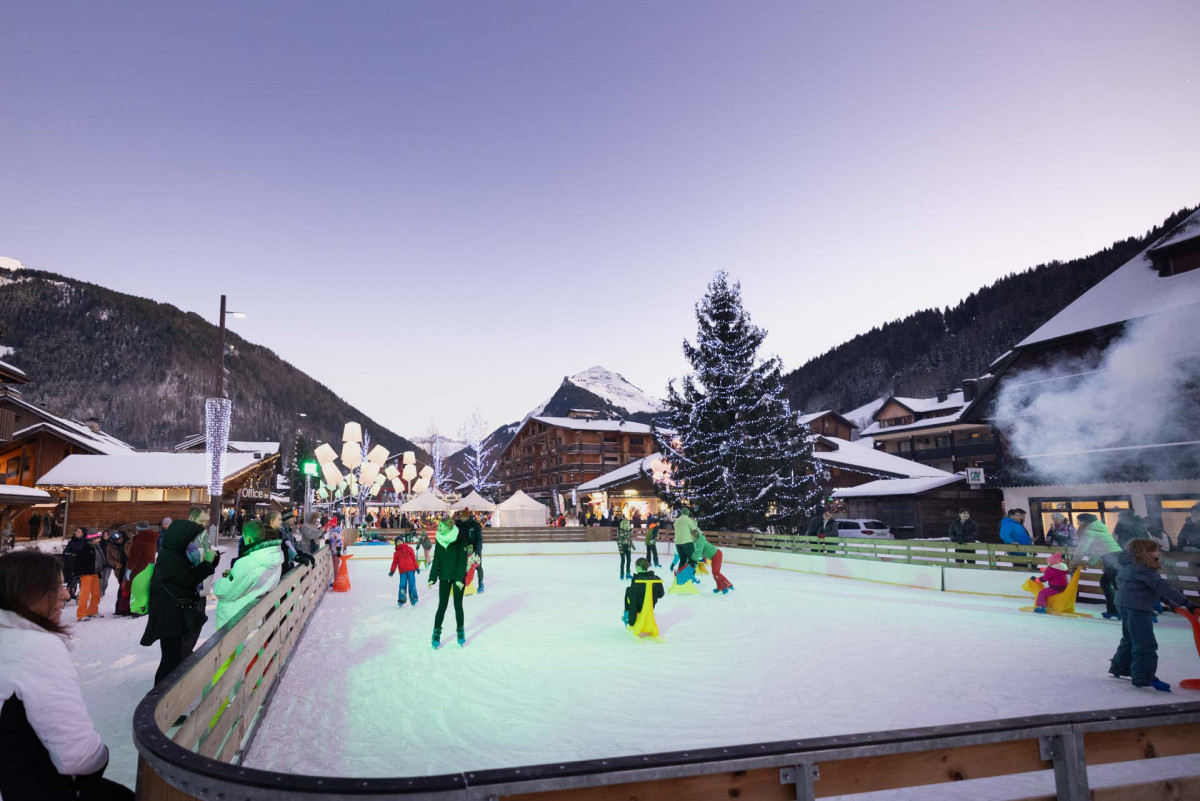 Patinoire en plein air_Morzine Patinoire en plein air_Morzine