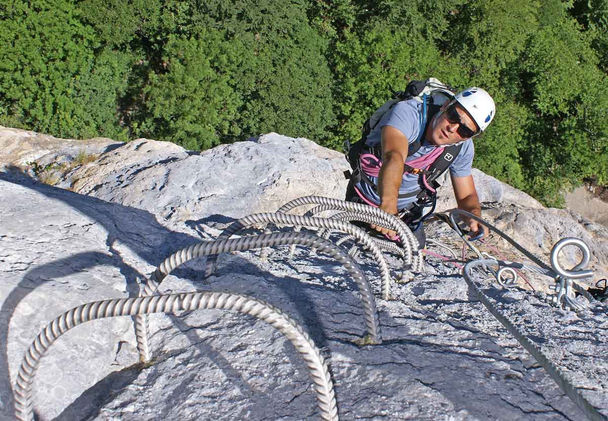 Via Ferrata du Rocher de la Chaux - © OT Vallée d'Aulps Via Ferrata du Rocher de la Chaux