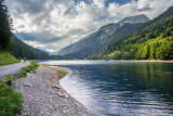 Sentier le long du lac de Montriond