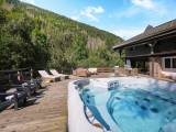 Chalet Fleur d'Aulps_terrasse_jacuzzi