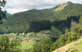 Vue depuis les Guéritolles : le village d'Essert-Romand