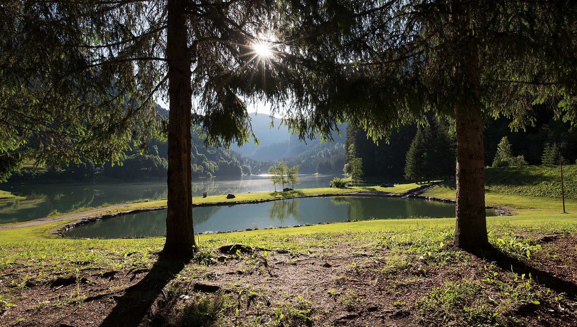 Le Lac de Montriond et son espace baignade