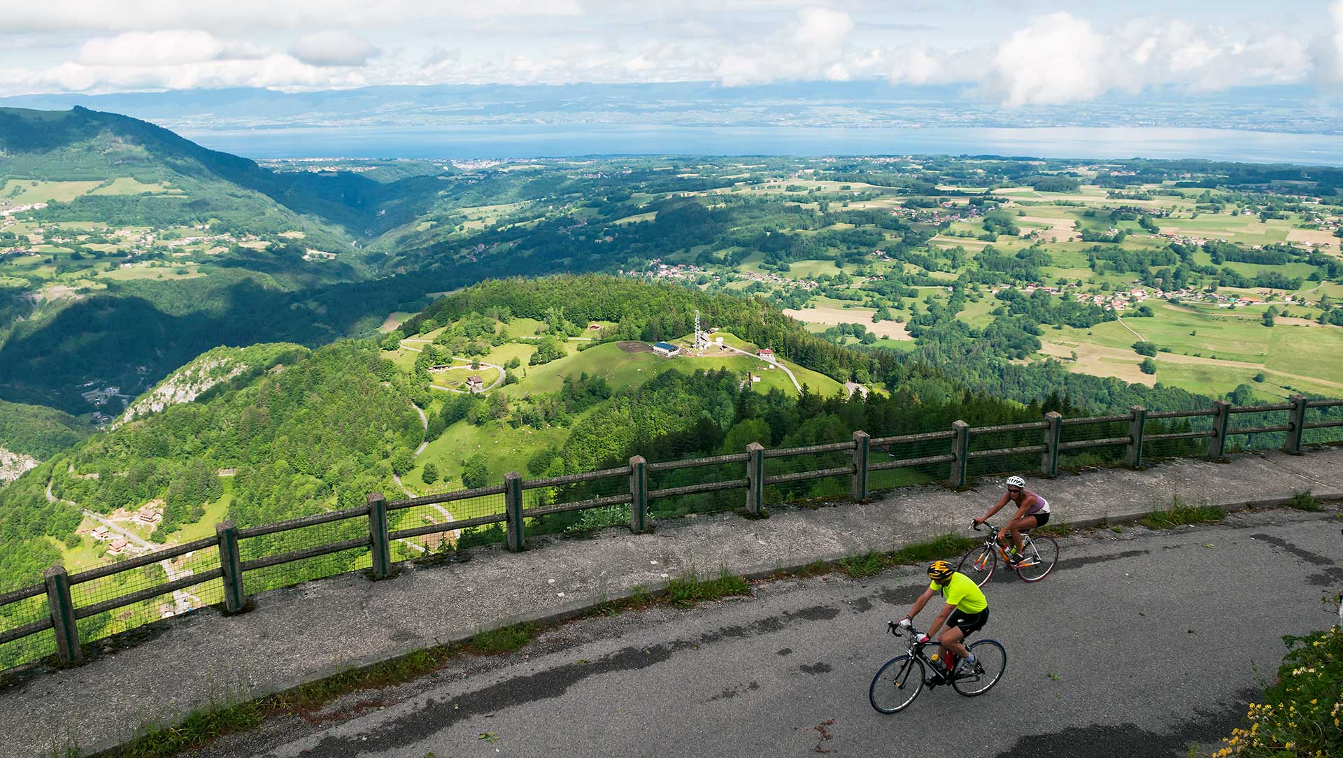 Montée en vélo jusqu'au belvédère de Tréchauffé