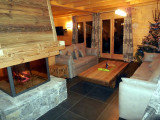 salon-6644