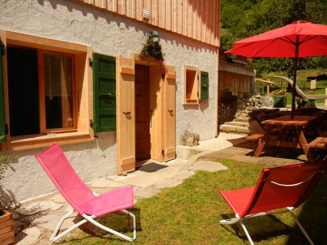 Nantaux rez de chaussée - 4 personnes