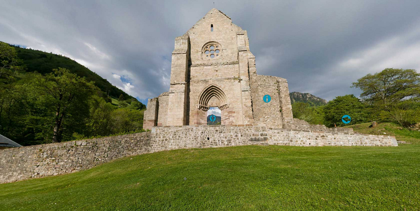 Visite virtuelle de l'Abbaye d'Aulps en été